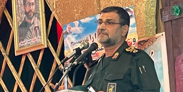 فرمانده نیروی دریایی سپاه: هیچکس نمی‌تواند اسم جعلی روی خلیج فارس بگذارد