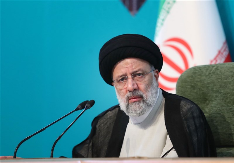 تماس تلفنی رئیسی با خانواده مرحومه مهسا امینی