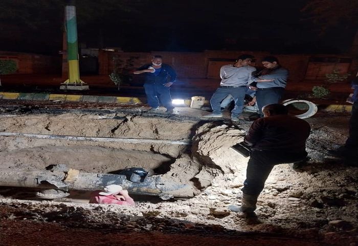 مرمت شکستگی خط لوله آبرسانی ماهشهر به هندیجان