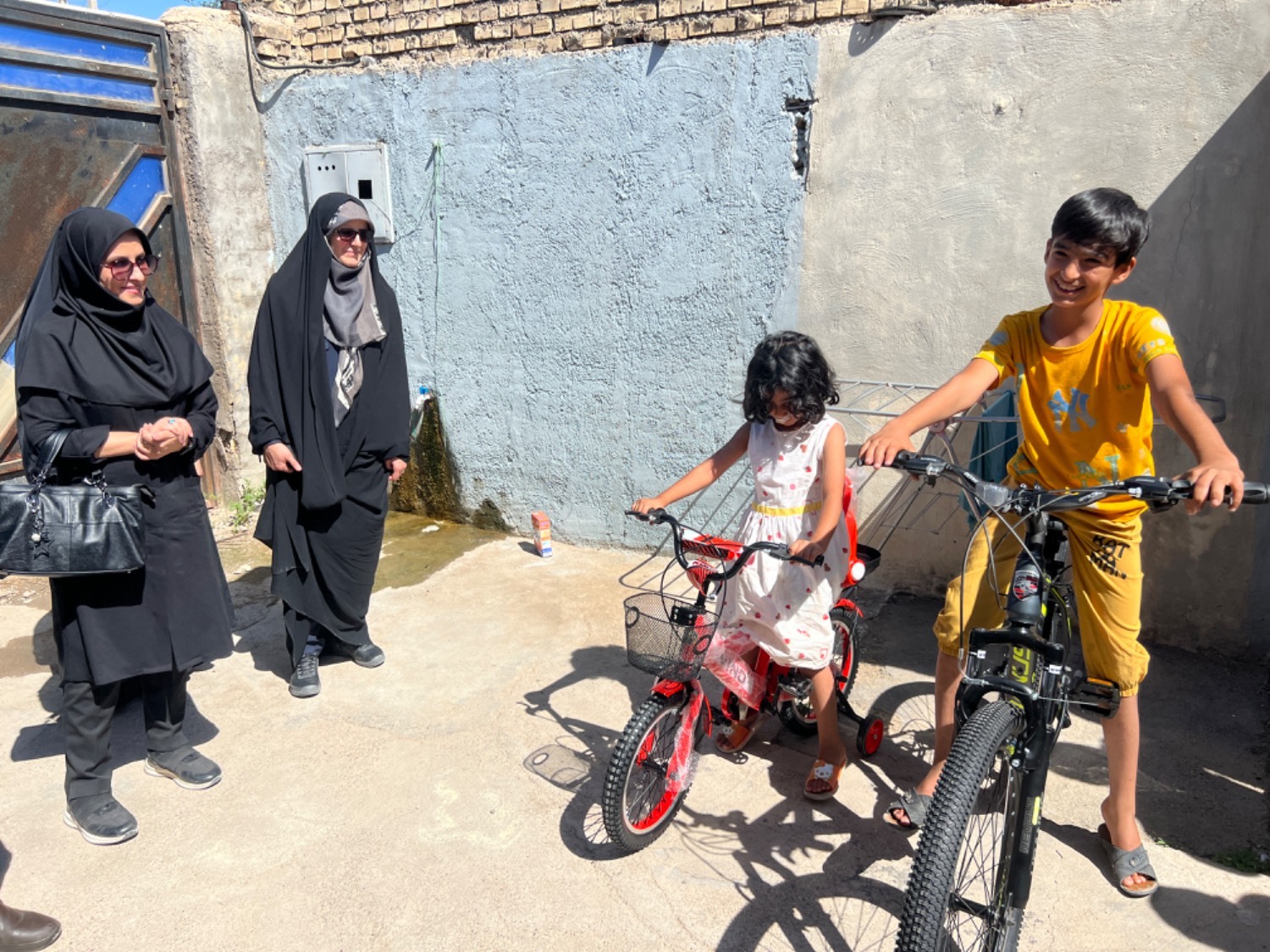 انجام درخواست برادر و خواهر اندیمشکی توسط رئیس جمهور