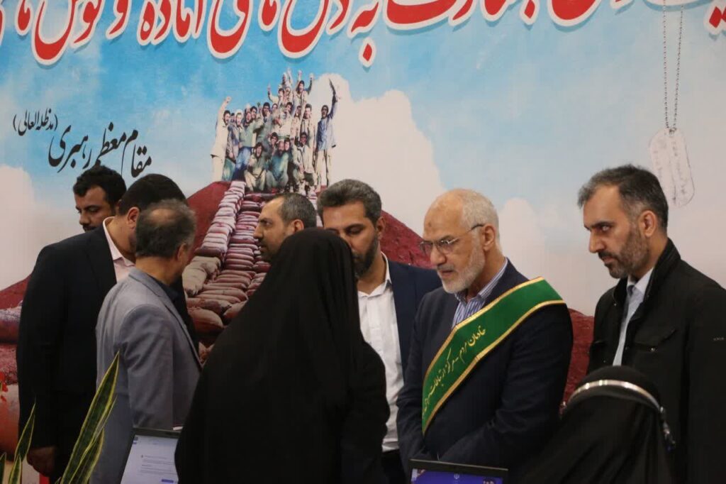 بازدید استاندار خوزستان از مرکز ارتباطات مردمی ریاست جمهوری