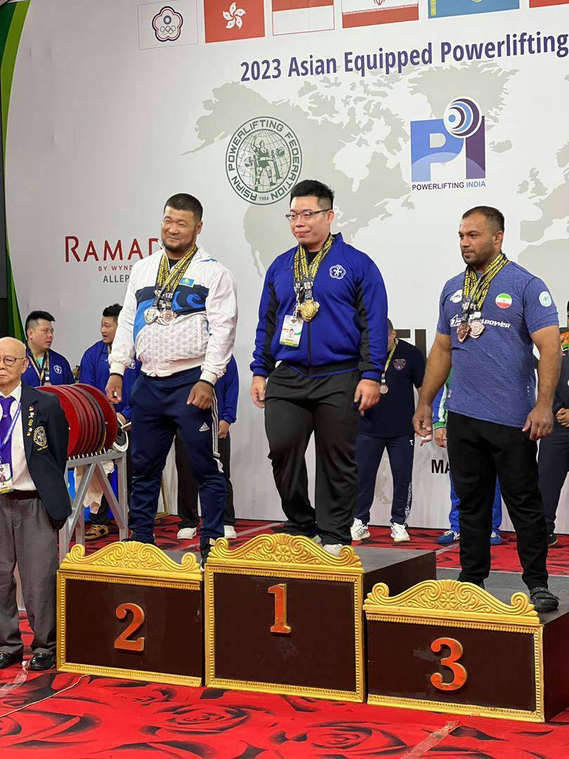 کسب عنوان سوم مسابقات پاورلفتینگ آسیا توسط ورزشکار خوزستانی