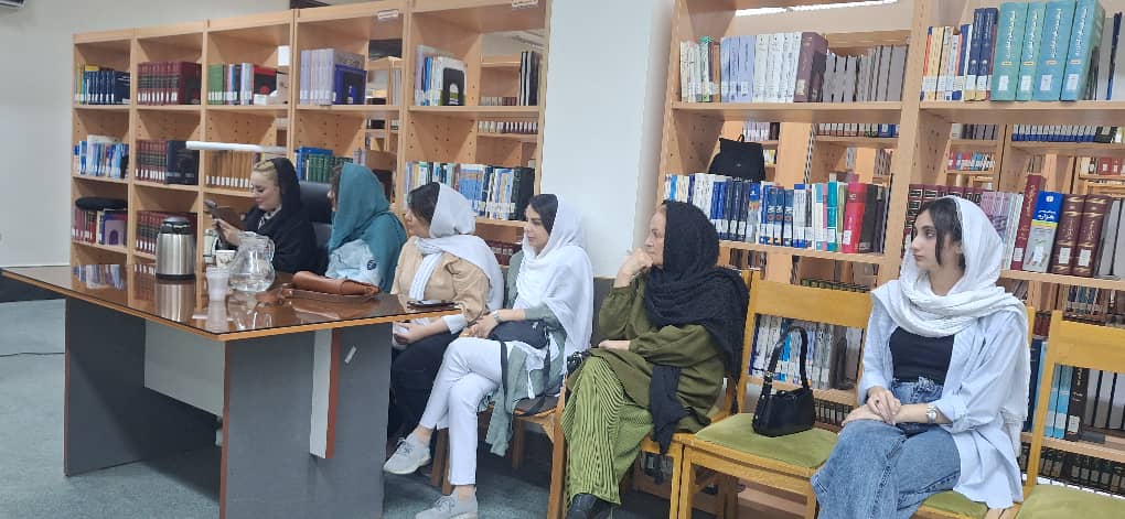 نشست ادبی انجمن قلم شهرزاد برگزار شد + تصویر