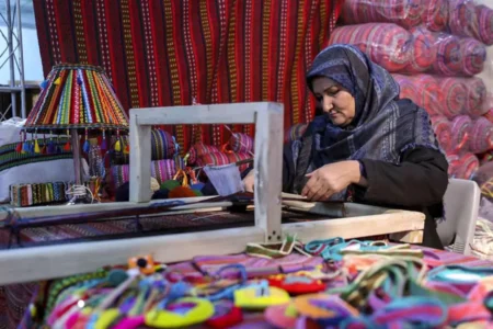 ایجاد بازارچه فروش محصولات مشاغل خانگی در مسجدسلیمان